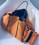 CARRY TOTE BAG RUST WITH BLACK