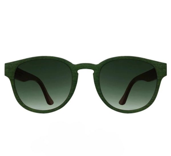 OSCAR IN GREEN
